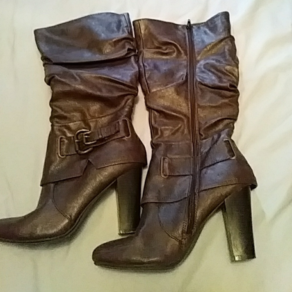 Rialto to dark brown heeled boots